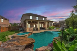 Stunning Five Bedroom Home with Pool and Spa